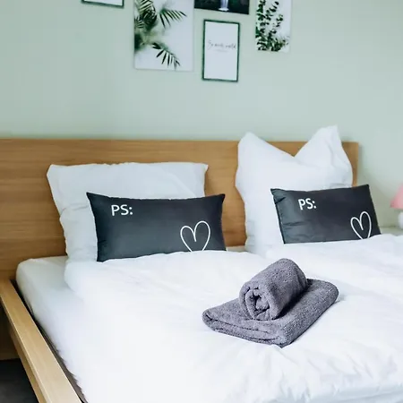Nm-living Ist Zentral Modern Ruhig Mit Netflix Kuche Balkon Apartment *