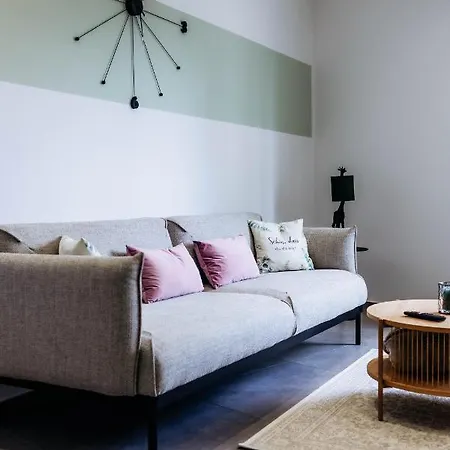 Nm-living Ist Zentral Modern Ruhig Mit Netflix Kuche Balkon Apartment