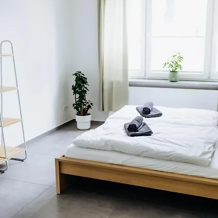 Nm-living Ist Zentral Modern Ruhig Mit Netflix Kuche Balkon Kassel
